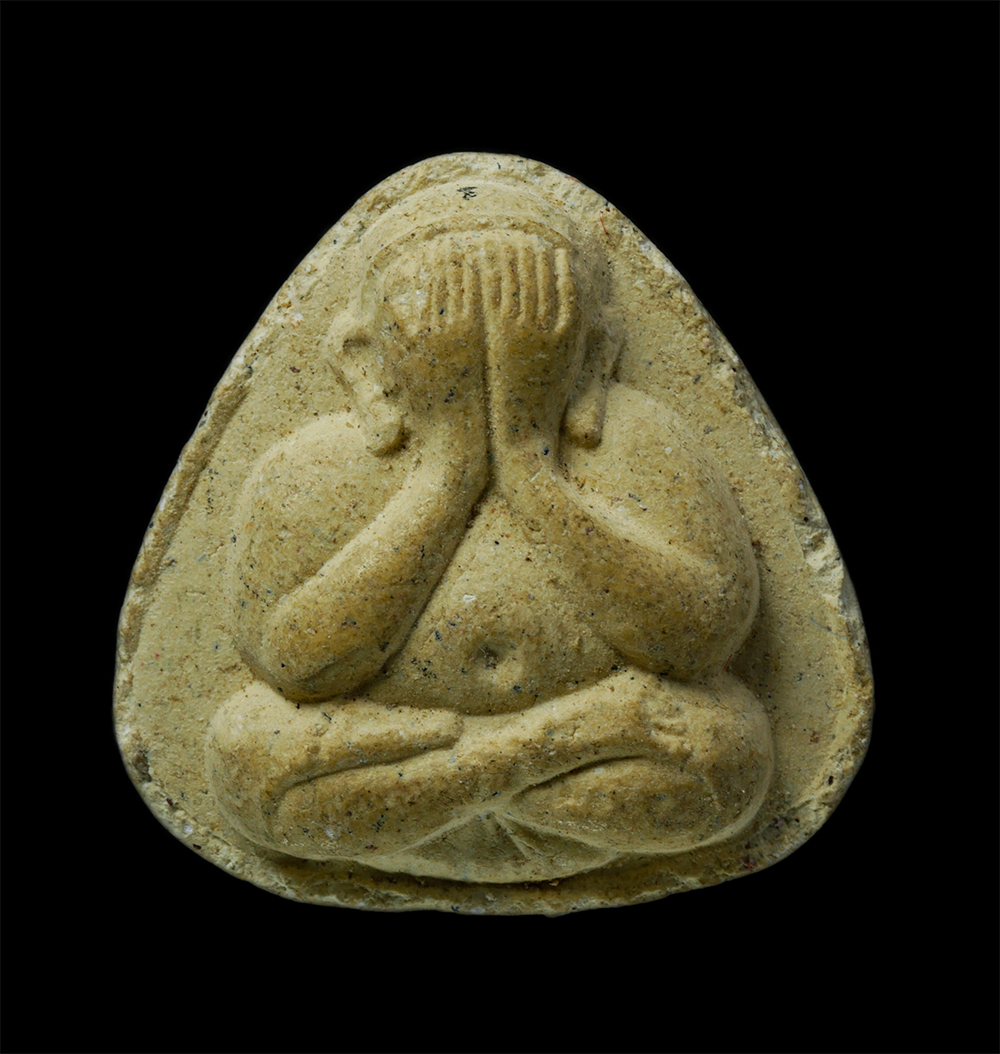 24Nov24 (206)ap.jpg - พระปิดตามหาอุตม์ หลวงพ่อมาลัย วัดบางหญ้าแพรก จ.สมุทรสาคร พิธีปลุกเสกใหญ่บรรจุกรุ ปี2526 หลวงพ่ออุตตมะ ประธานพิธี ปลุกเสกอีกครั้งเมื่อ ปี2554 เนื้อผงพุ [..] | https://kamulet.in.th